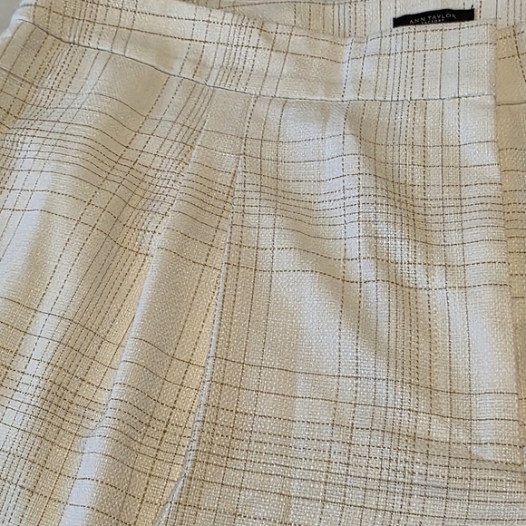 Ann Taylor Factory Shorts Pleated Front Tailored Design Size 16 - Picture 5 of 9